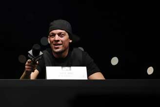 Nate Diaz em coletiva 