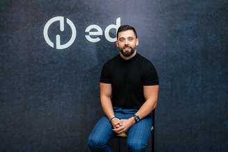 Arthur Lemos é fundador da Empreender Dinheiro (ED), uma consultoria financeira especializada em construção patrimonial familiar
