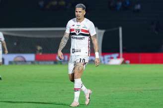 Luciano (São Paulo) durante jogo contra o Mirassol