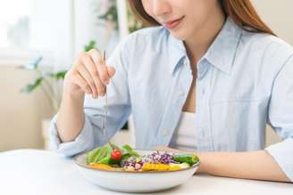 Entenda a importância de comer fibras