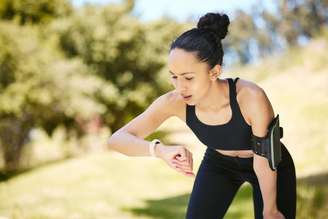 Entenda as diferenças da caminhada e da corrida