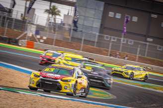 Gabriel Casagrande fatura novo top-5 em Goiânia e sobe para a vice-liderança da Stock Pro Series