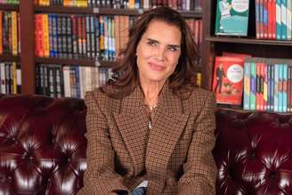 Atriz Brooke Shields conta reação das filhas a romance com JFK Jr., nos anos 80