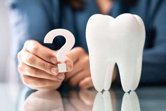 Tratamentos dentários feitos em casa podem trazer riscos à saúde bucal