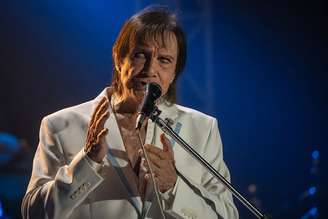 Roberto Carlos, aos 85 anos, é amigo de Reginaldo Faria e contracenou com ele em filmes nos anos 1970