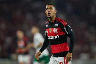 Samuel Lino (Flamengo) durante jogo contra o Palmeiras, no dia 23.05.2026. 