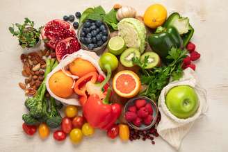 Frutas ricas em fibras podem fazer parte da alimentação de pessoas com diabetes