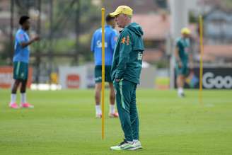 Ancelotti comanda treino da Seleção Brasileira