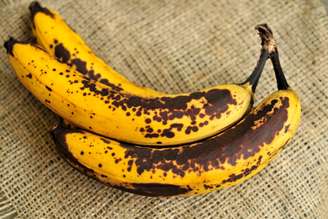 Como conservar banana por mais tempo: dicas simples para evitar o desperdício