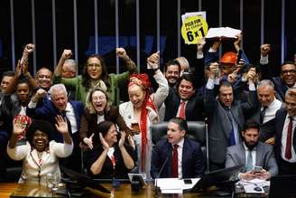 PEC foi aprovada pela Câmara dos Deputados e agora será analisada pelos senadores