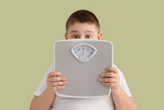 Informação e hábitos saudáveis são aliados fundamentais no combate à obesidade infantil