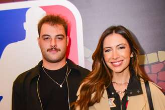 Felipe e Paloma Poeta em evento da NBA House