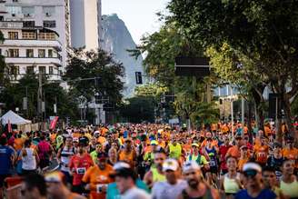 O evento reúne provas de 5 km, 10 km, 21 km e 42 km (Foto: Thiago Diz)