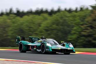 Aston Martin Valkyrie em ação durante as 6 Horas de Spa
