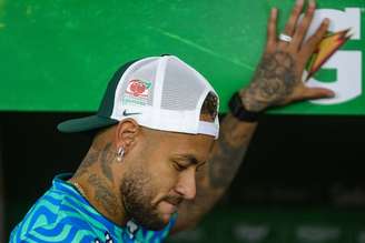 Neymar não tem previsão de retornar aos treinos da seleção brasileira