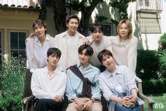 (Foto: Weverse – BTS)