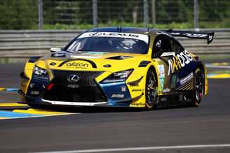 Lexus #78 da Akkodis ASP durante os testes para as 24 Horas de Le Mans