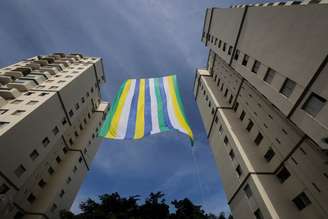 Residencial Aeroporto, em SP; condôminos afirmam que se aproximaram com a decoração coletiva e festas da Copa do Mundo proporcionadas pelos prédios.