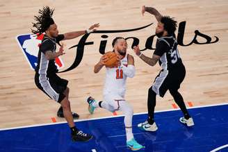 Spurs conseguirão a segunda vitória em Nova York empatando a série?