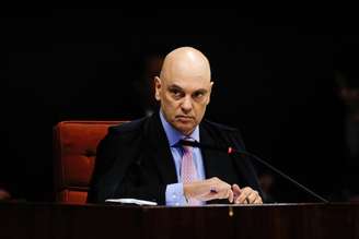 O ministro Alexandre de Moraes deu 30 dias para que a arma seja retirada