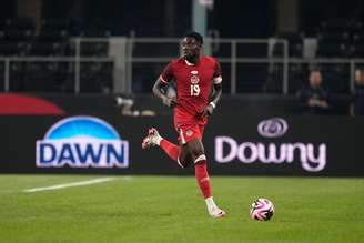 Alphonso Davies volta a ser destaque da Seleção Canadense após se recuperar de lesão na coxa. 