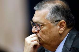 Dino deu prazo de cinco dias úteis para que Executivo apresente novas metas para recuperar a capacidade regulatória e fiscalizatória da comissão