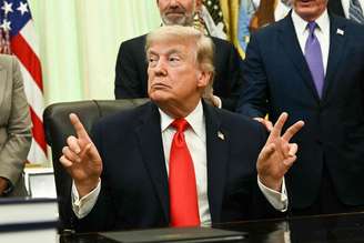 Donald Trump suspendeu ataques contra o Irã