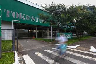 Segundo grupo Toky, apesar das tentativas de reestruturação junto aos credores, alto endividamento persistia e vinha se agravando