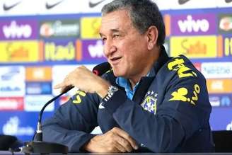  Carlos Alberto Parreira foi tetracampeão com o Brasil em 1994