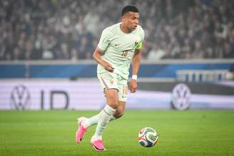 Kyllian Mbappé é a principal esperança de gols da França na estreia da Copa. 