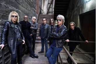 Bon Jovi volta a fazer turnê quatro anos depois de Jon Bon Jovi passar por cirurgia nas cordas vocais