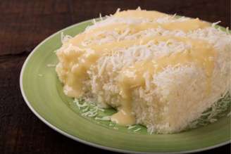 Pudim de tapioca com coco.