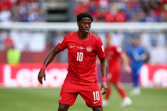 Jonathan David (Canadá) durante seu jogo de estreia na Copa do Mundo.