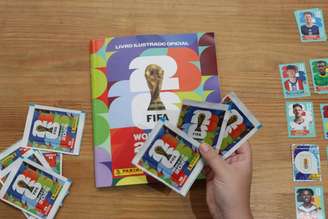 Trocar figurinhas da Copa vai além da diversão e contribui para o desenvolvimento infantil