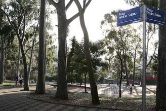 Praça Horácio Sabino, em Pinheiros, zona oeste de São Paulo; homem suspeito de fotografar crianças foi detido