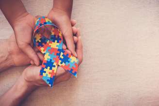 Confira a relação de autismo em mulheres