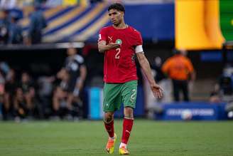 Principal jogador de Marrocos, Achraf Hakimi gesticula durante sua estreia na Copa. 