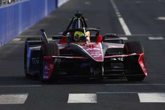 Edoardo Mortara durante o TL1 em Sanya