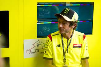 Rossi admite erro de Bezzecchi mas questiona gravidade da punição. 
