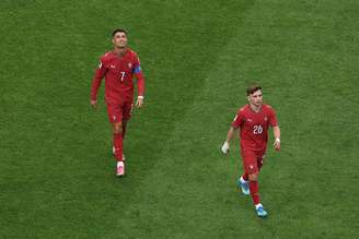 Cristiano Ronaldo e Francisco Conceição em partida contra a República Democrática do Congo