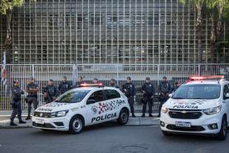 Esquema de segurança reforçado no Fórum de Guarulhos para o julgamento do 'caso Gritzbach'.