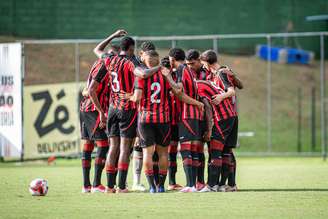 Vitória vem em bom momento na competição –