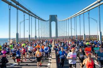A ponte Verrazzano-Narrows, que liga Staten Island ao Brooklyn e onde acontece a largada da maratona (Foto: NYRR)