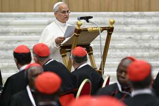 Papa celebrou missa na Basílica de São Pedro