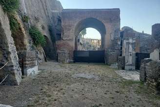 Calcídio de Herculano foi um importante 'saguão' monumental com pórticos da Era Romana