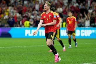 Kevin de Bruyne celebra gol contra a Nova Zelândia