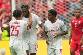 Canadá joga com o favoritismo diante da África do Sul 