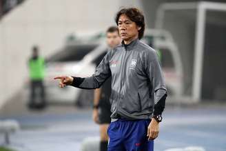 Hong Myung-Bo pediu demissão depois de muitas críticas –