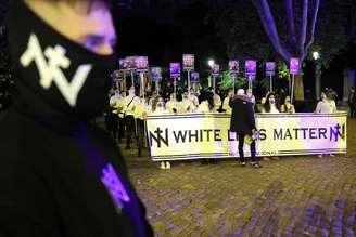 Reunião de grupo neonazista em Madri, na Espanha