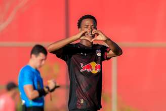 Rafael Lima, jogador do time sub-20 do Red Bull Bragantino. 